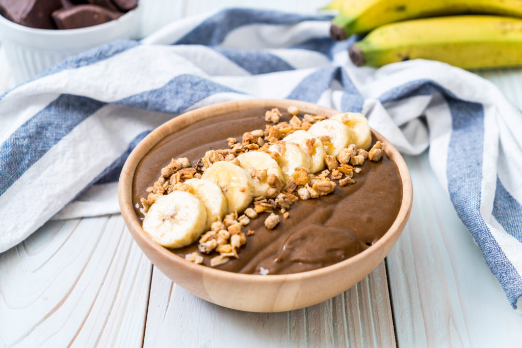 čokoládová smoothie bowl