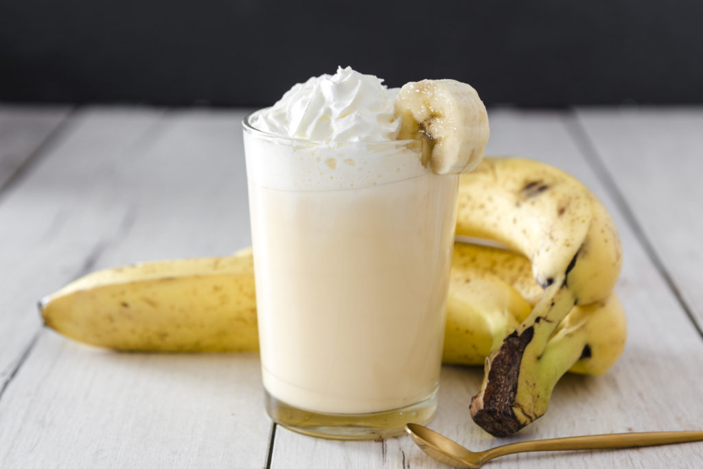 Банан молоко коктейль рецепт с блендером